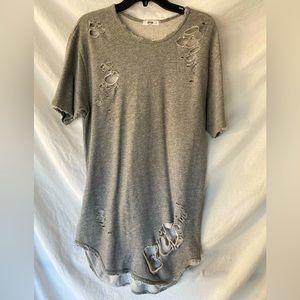 EPTM men’s ripped distressed long shirt.